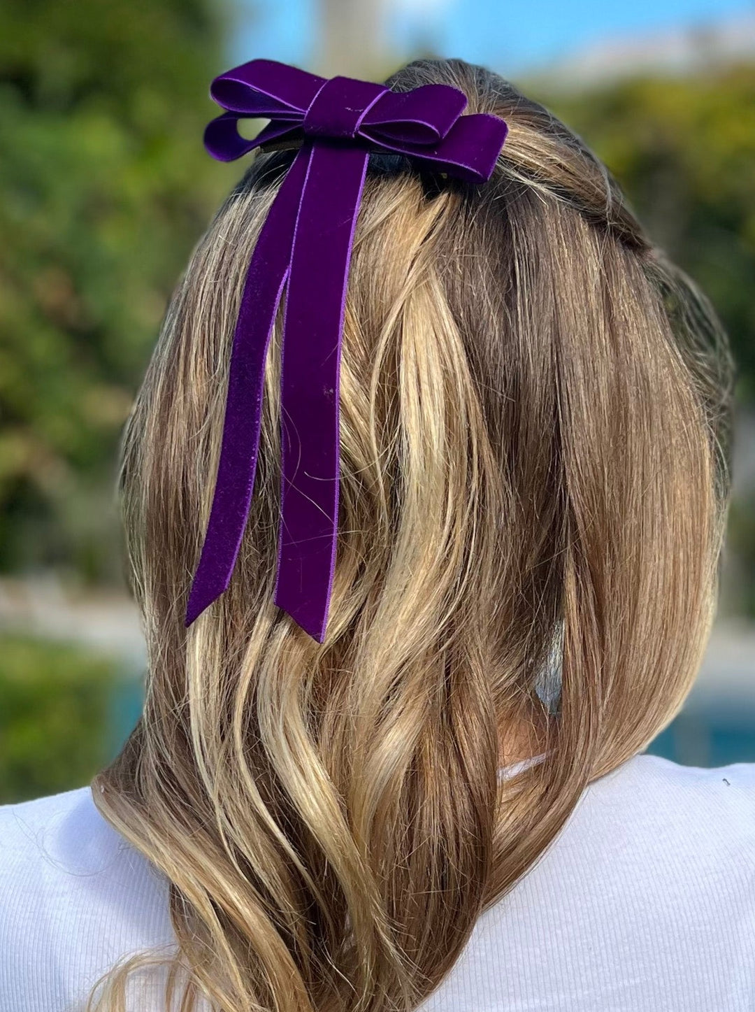 Medium Velvet Bow